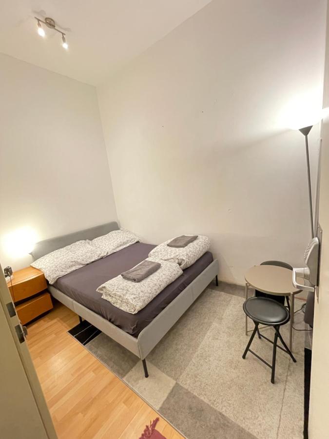 Belvedere 2 Gazde/Camere de închiriat *